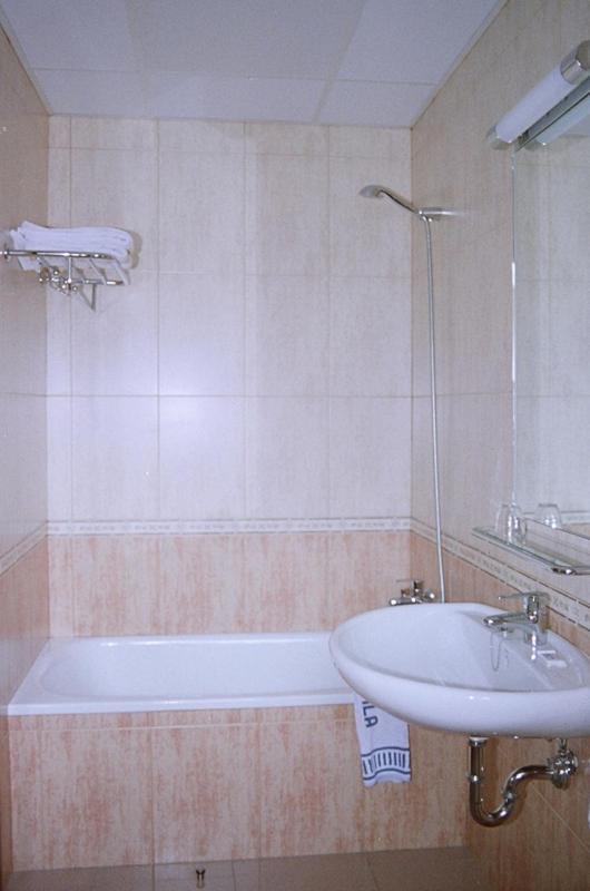 Hostal Fondevila Bohí Екстериор снимка